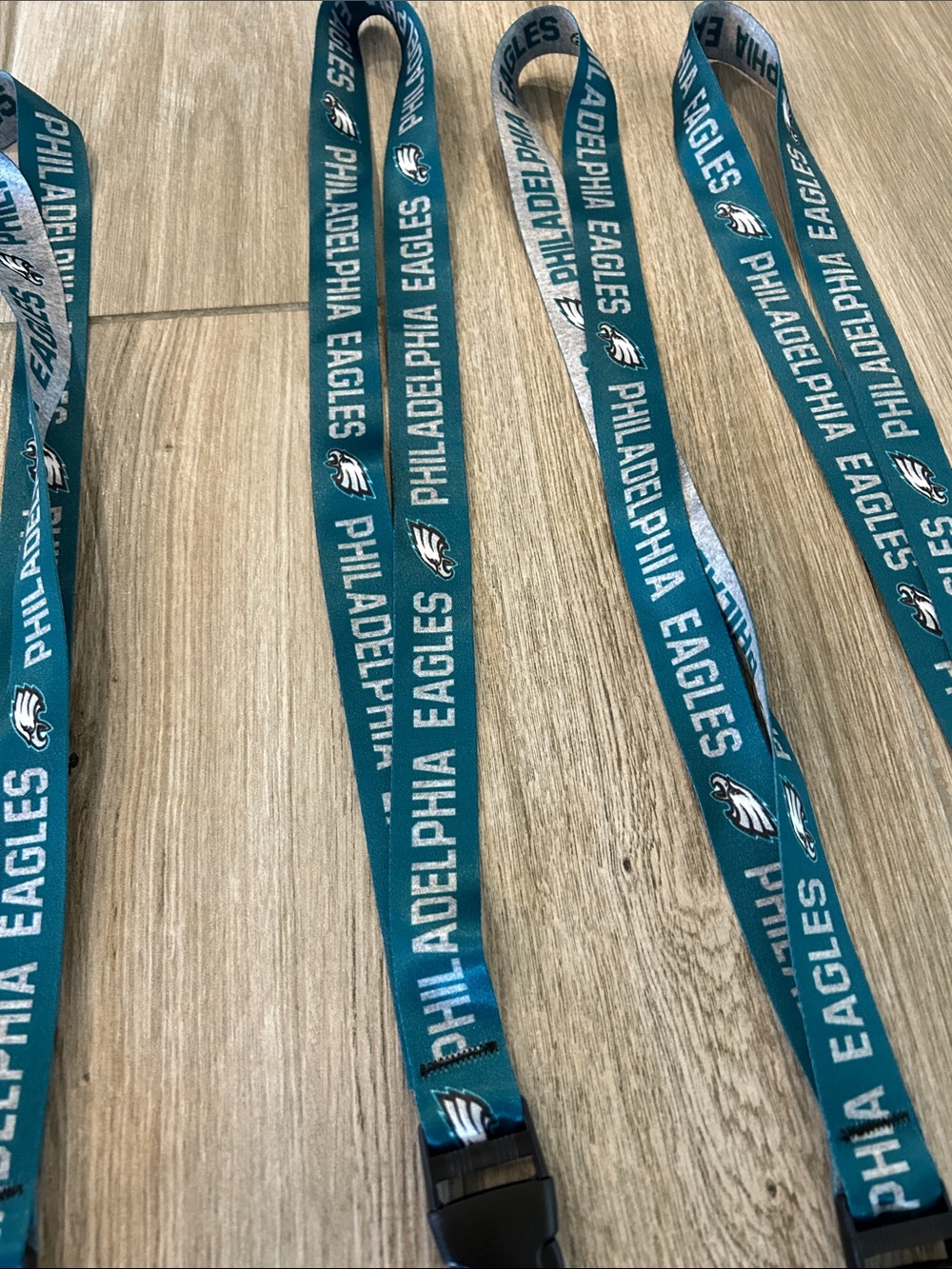 Philadelphia Eagles Lanyards bundle - Picture 3 of 5